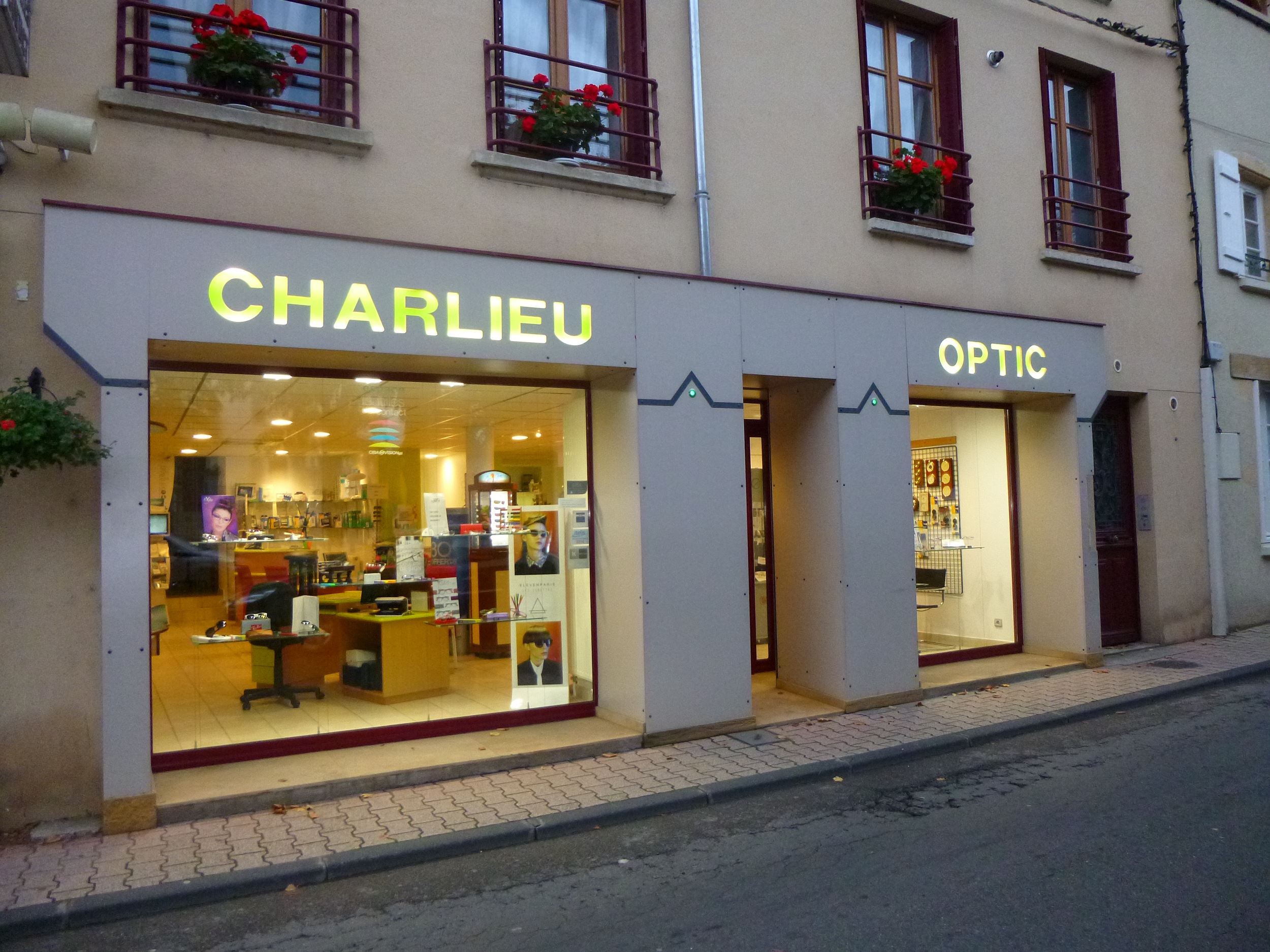 Logo magasin P.GARMIER CHARLIEU OPTIC - Charlieu