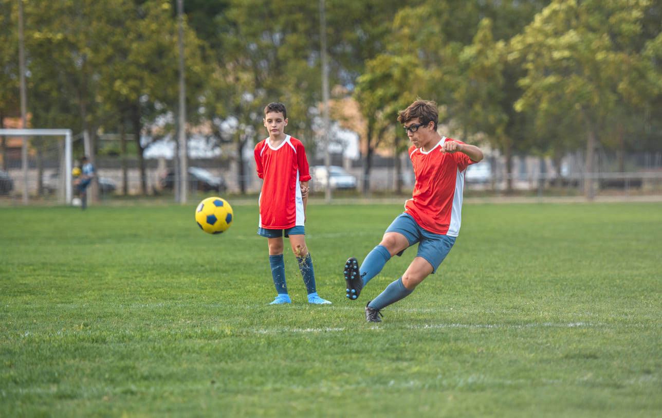 La sécurité des yeux un importante lors de la pratique d'un sport